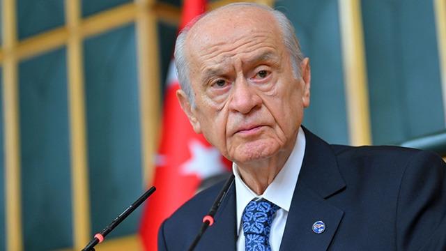 MHP lideri Bahçeli'den İbrahim Tatlıses’e geçmiş olsun telefonu