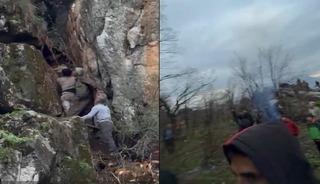 Derecik'te dağda mahsur kalan gen&ccedil; kurtarıldı