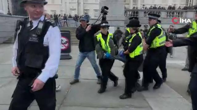 Londra polisinden Filistin’e destek gösterisine müdahale: 212 gözaltı 