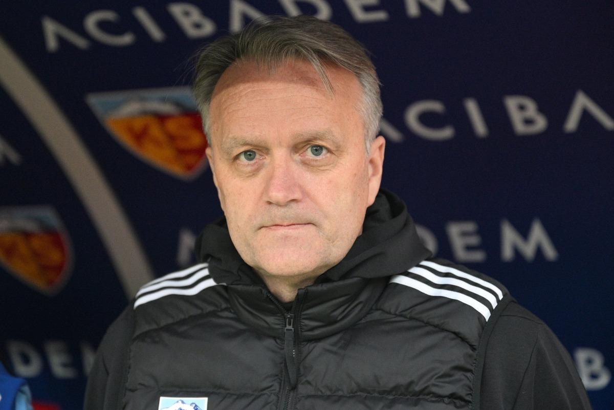 Ma&ccedil; sonu olay s&ouml;zler! "F.Bah&ccedil;e o kadar b&uuml;y&uuml;kse kupa kazansın!" 4