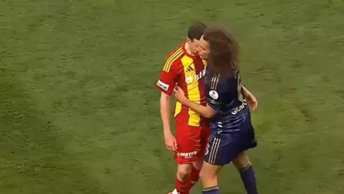 Hakem hocalarından ortak karar: Kayseri de kırmızı skandalı! 2