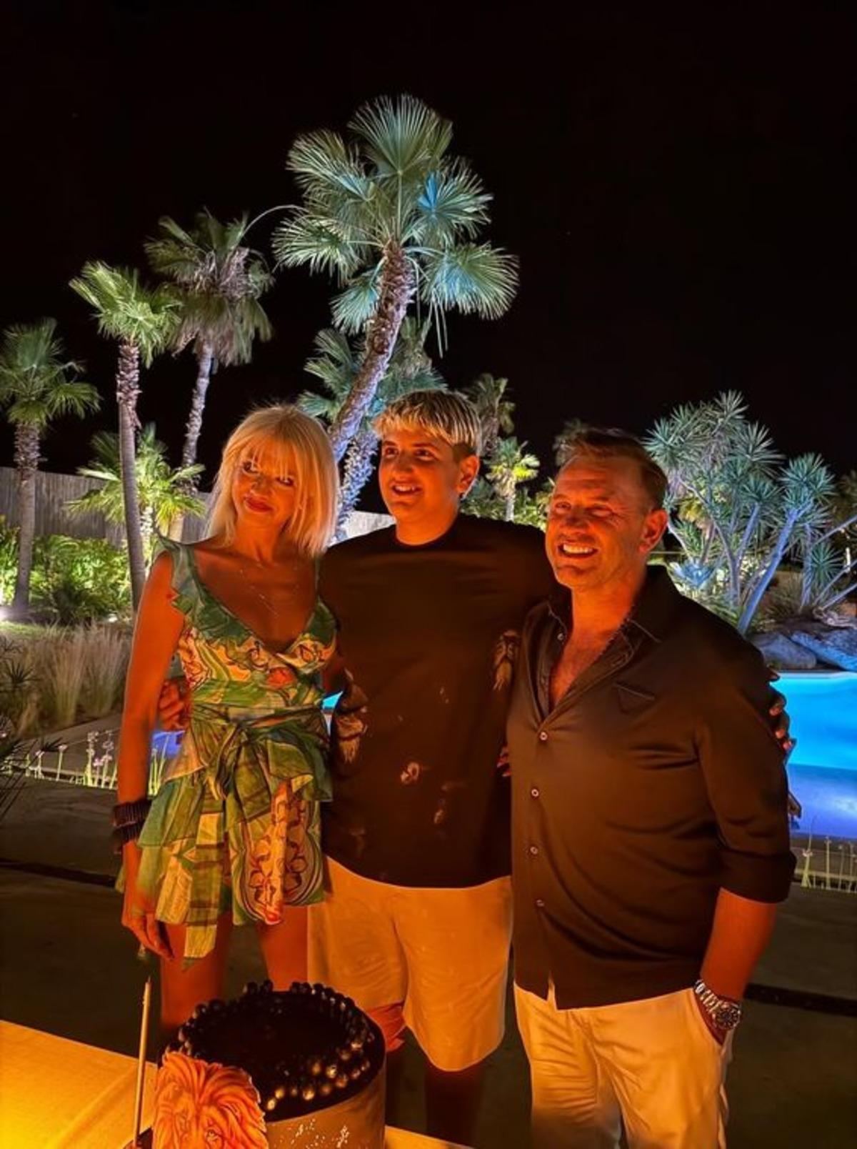 Okan Buruk un eski eşi Nihan Akkuş imaj tazeledi! Son hali şaşırttı  3