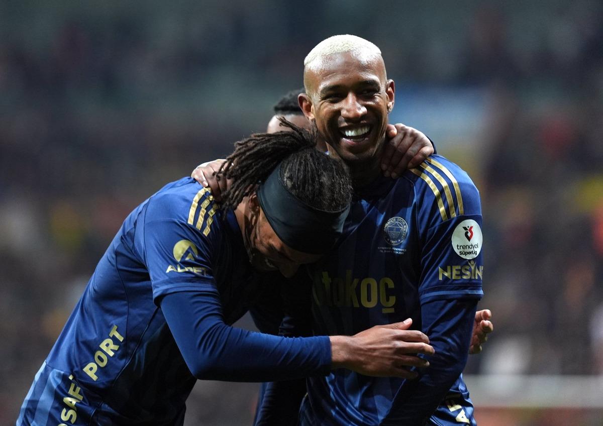 Avrupa da Bayern T&uuml;rkiye de Fener! Avrupa bunu konuşuyor 3