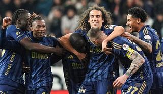 Avrupa'da Bayern T&uuml;rkiye'de Fener! Avrupa bunu konuşuyor