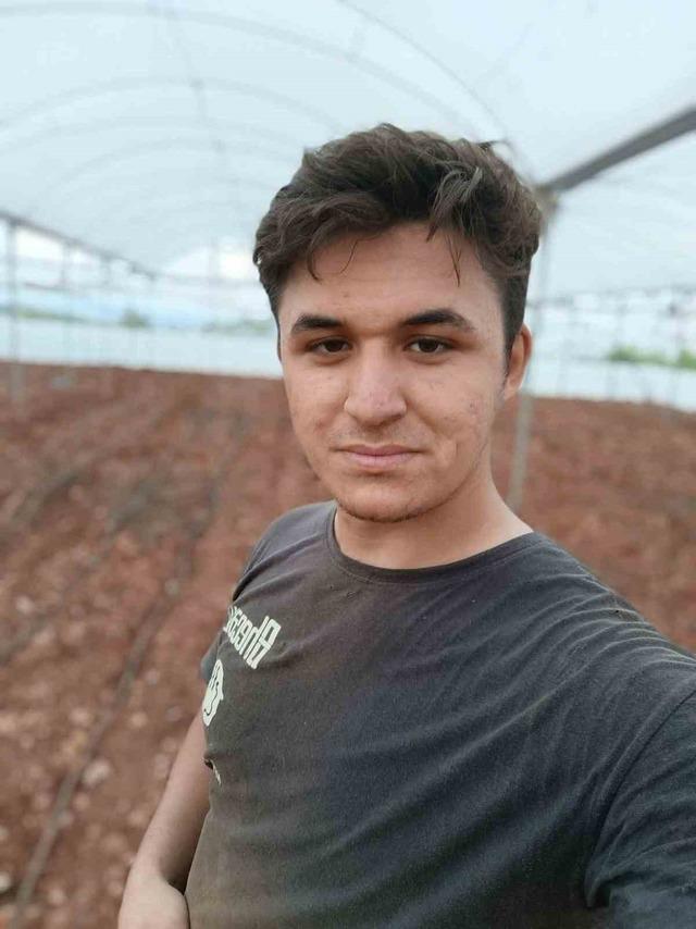 Hafif ticari araçla çarpışan motosiklet sürücüsü hayatını kaybetti 2