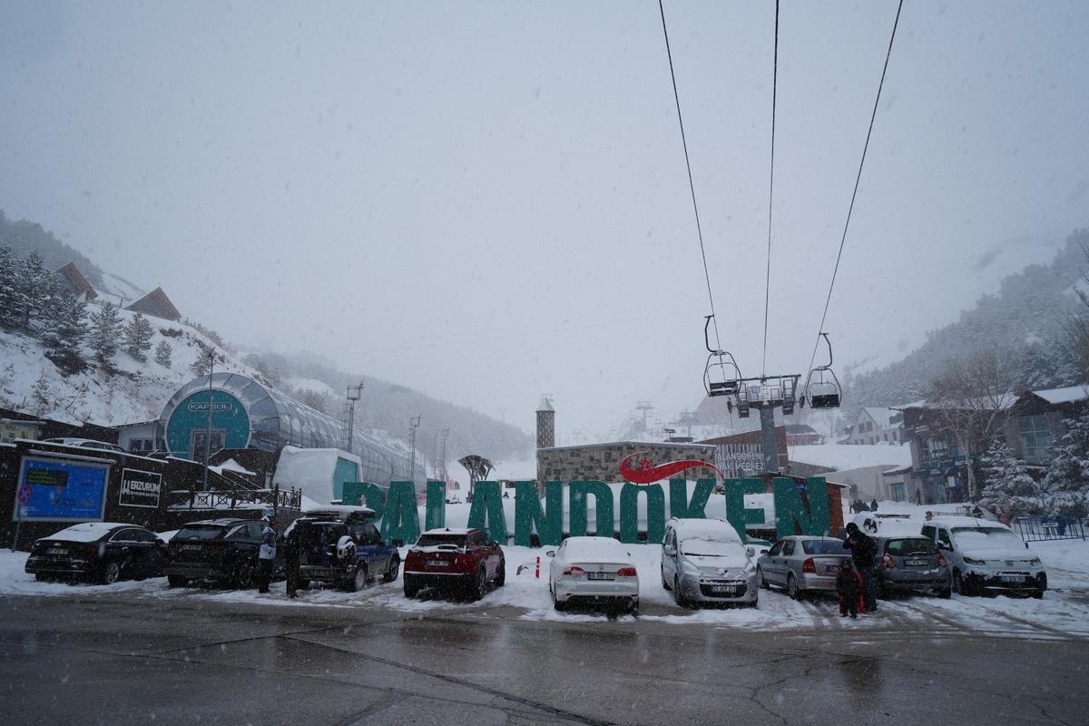 Palandöken de kayak sezonu o tarihe kadar uzatıldı 2