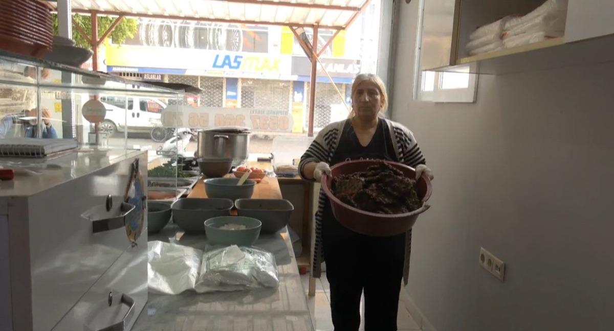 10 yıldır bu işi yapıyor! 90TL ye satıyor: Kapıda kuyruk oluyor 2