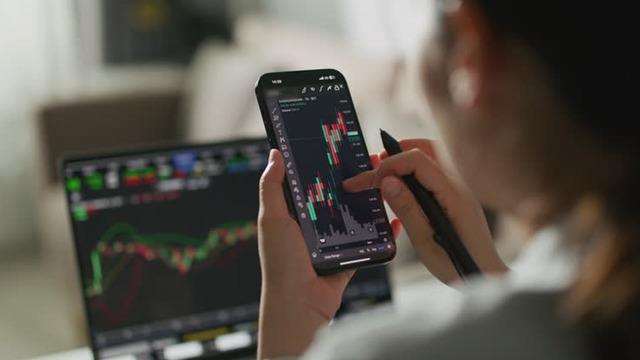 Enflasyona karşı portf&ouml;y&uuml;n&uuml; koruyan 4 BIST hissesi