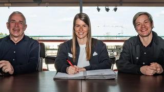 Bundesliga'da devrim! İlk kadın teknik direktör Marie-Louise Eta