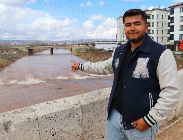 Fadlum &Ccedil;ayı Kızılırmak&rsquo;a rengini verdi 6