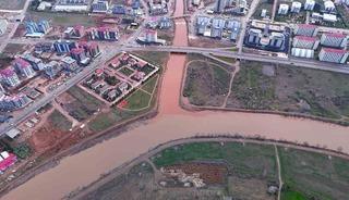 Fadlum &Ccedil;ayı Kızılırmak&rsquo;a rengini verdi