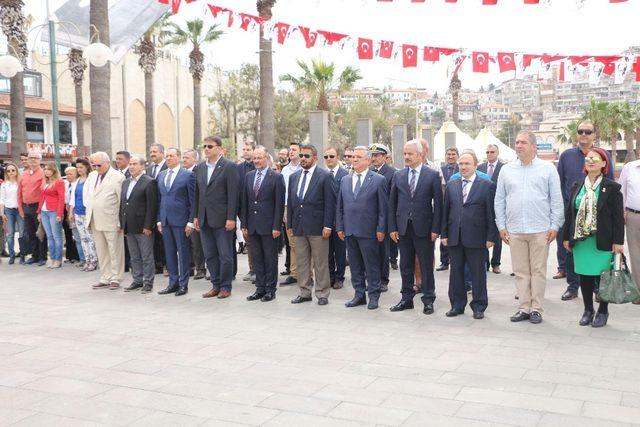 Kuşadası’nda Turizm Haftası kutlamaları