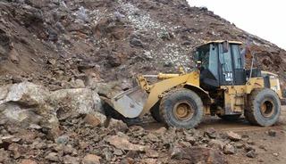 Erzurum&rsquo;da heyelan! Yol kapandı