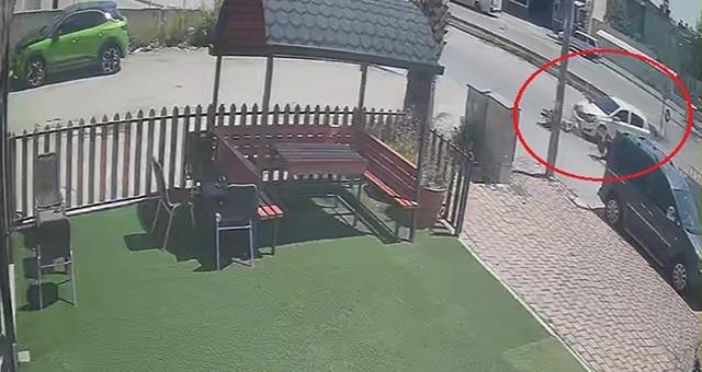 Otomobille motosiklet çarpıştı: 1 yaralı 1