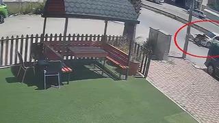 Otomobille motosiklet çarpıştı: 1 yaralı