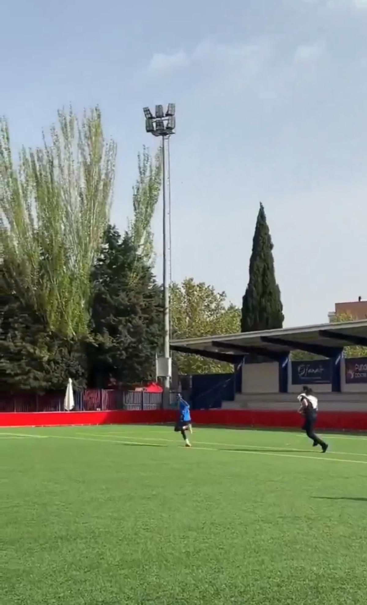 İspanya da skandal olay! Müslüman futbolcuları domuz etiyle kovaladı 1