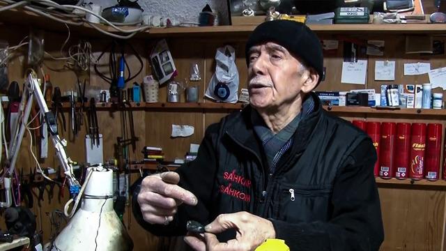 69 yıldır 20 metrekarede altına hayat veriyor