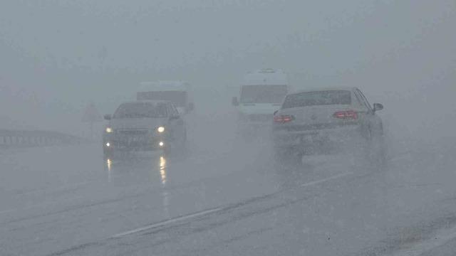 Van’da 50 yerleşim yerinin yolu kapalı 2