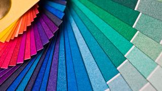 Düşük özgüvenli kişiler psikolojik olarak bu renkleri tercih ediyor!