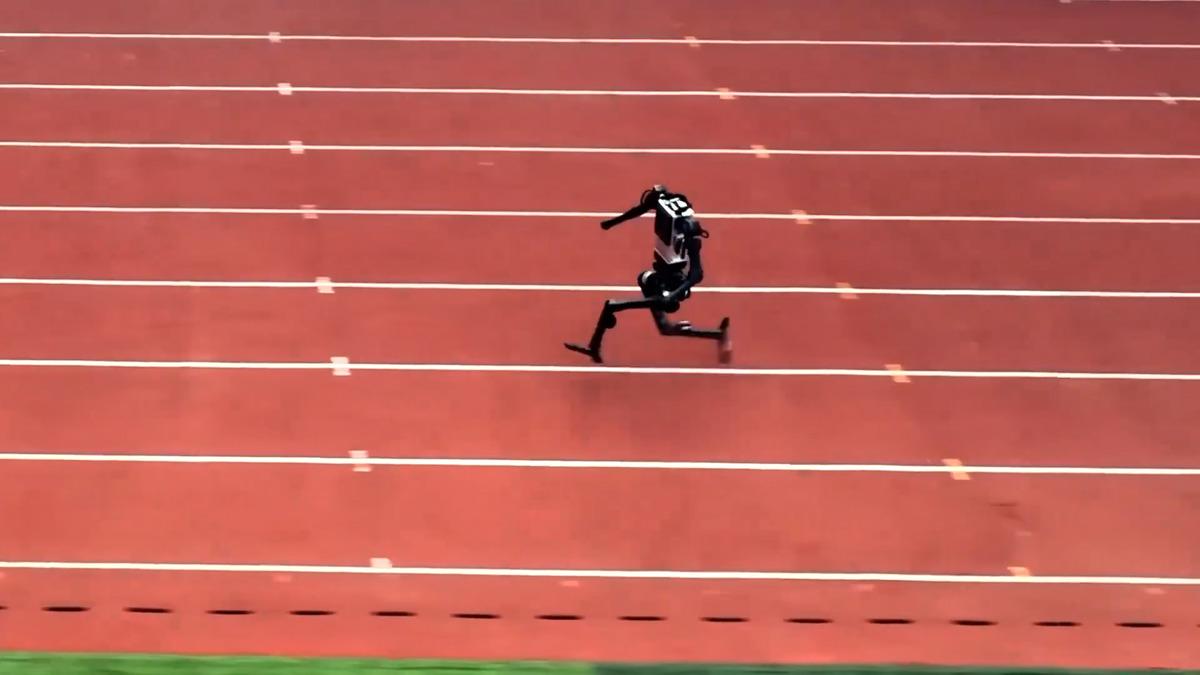 Saniyede 10 metre hıza ulaştı, Usain Bolt un rekoruna yaklaştı 2