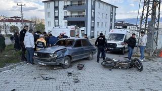 Kastamonu’da otomobil ile motosiklet çarpıştı: 3 yaralı