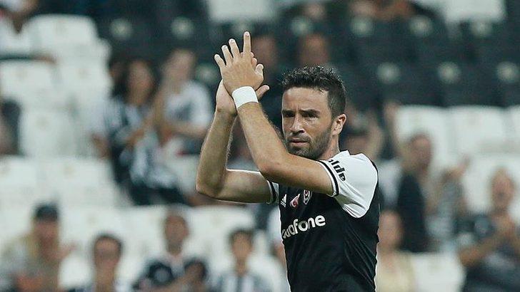 Gökhan Gönül Fulham'ın transfer listesinde G2