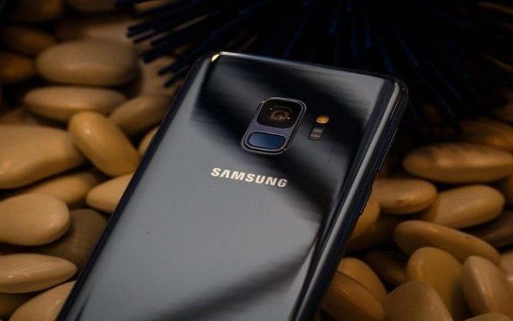 Samsung'tan eşi benzeri olmayan telefon G1