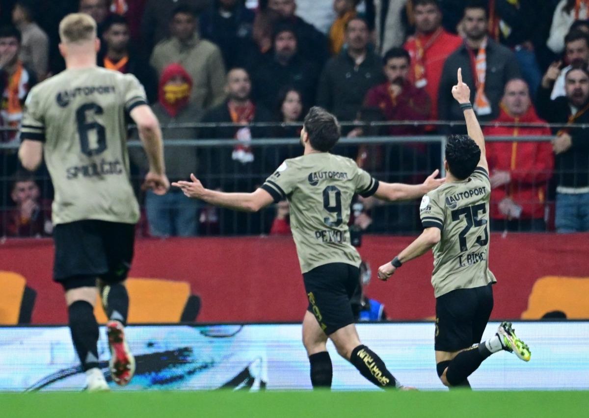 (Özet) Galatasaray - Kocaelispor Maçı Özeti ve Tüm Önemli Anları 9