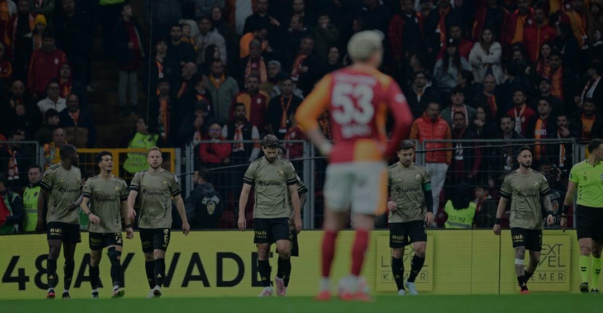 Alev alev: İkisini de bildi sosyal medyada ortalık karıştı 1