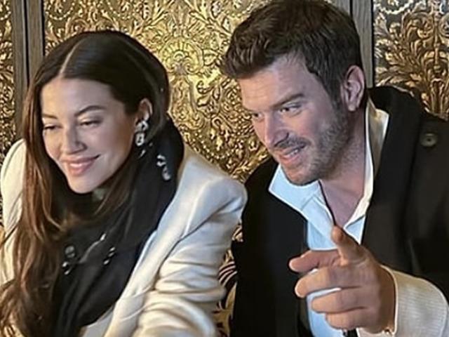 Kıvan&ccedil; Tatlıtuğ oğlunu kuraya soktu! Eğitim &uuml;creti ortaya &ccedil;ıktı