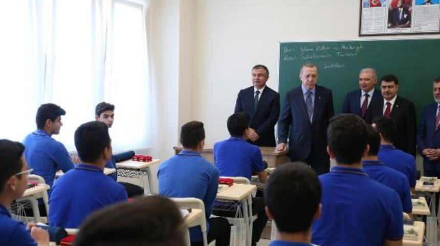 Cumhurbaşkanı Erdoğan 'sapıklık' demişti! İlahiyatçıların yorumları ortaya çıktı