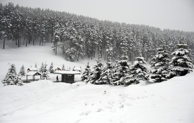 Kars ve Ardahan da kar nedeniyle 38 köy yolu ulaşıma kapandı 2