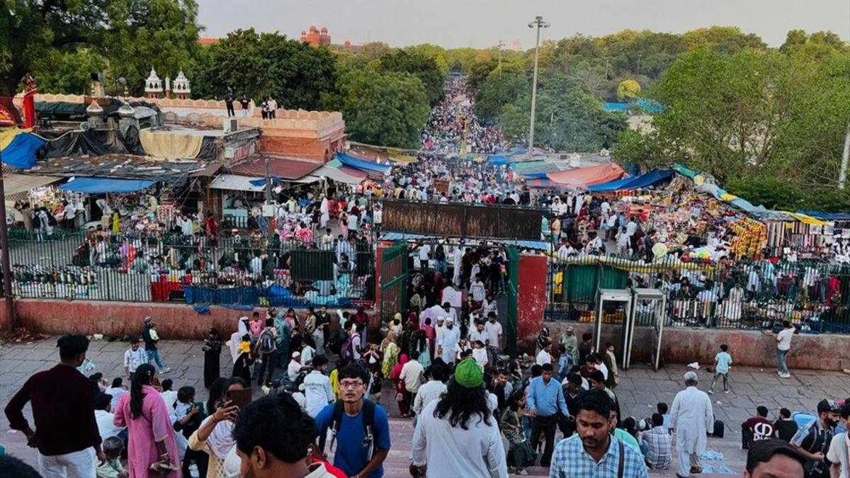 D&uuml;nyanın en kalabalık &uuml;lkesi Hindistan&rsquo;da tarihi sayım başladı! 3
