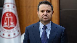 Bakan Gürlek'ten net mesaj: 'FETÖ kendini yeniliyor! Operasyonlar sürecek'