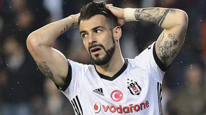 Beşiktaş'ta Alvaro Negredo krizi
