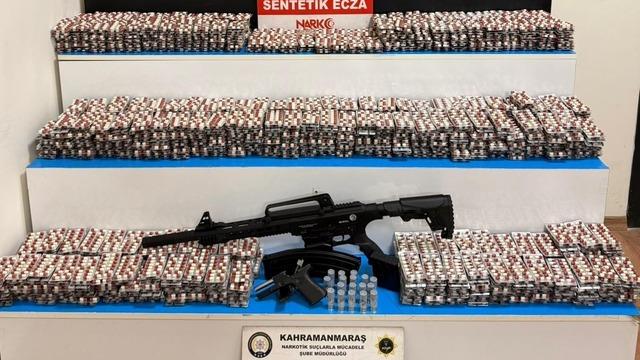 Uyuşturucu operasyonunda 3 tutuklama