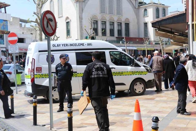 D&ouml;viz b&uuml;rosunda silahlı kavgada 1 kişi yaralandı 2