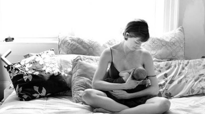 Son trend: Emzirme fotoğrafları