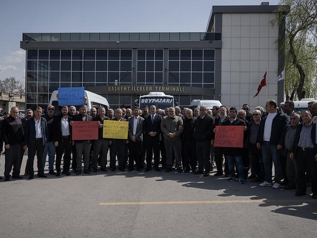 'Yılbaşında 53 liraydı bug&uuml;n 87 lira' diyerek T&uuml;rkiye geneli eylemi duyurdu!