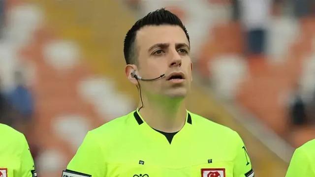 Eyüpspor - Samsunspor maçının VAR’ı Ömer Faruk Turtay oldu