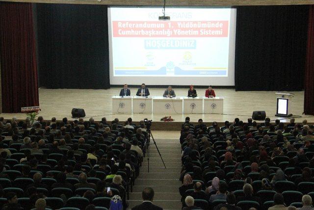 Beyşehir’de Cumhurbaşkanlığı Yönetim Sistemi konulu konferans