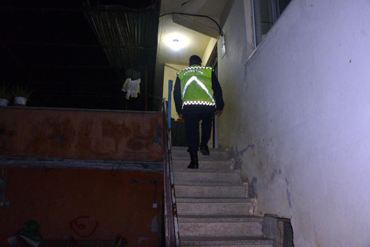 Kahramanmaraş’ta kadın cinayeti: Tabancayla başından vurularak, öldürdü! 3