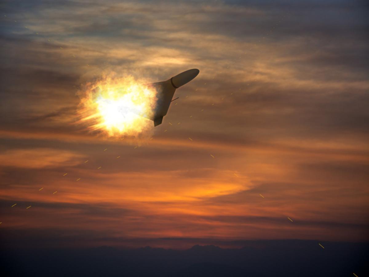 İsrail i ilk kez bununla vurdular! Tespiti zor, binaların i&ccedil;inde manevra yapabiliyor 2