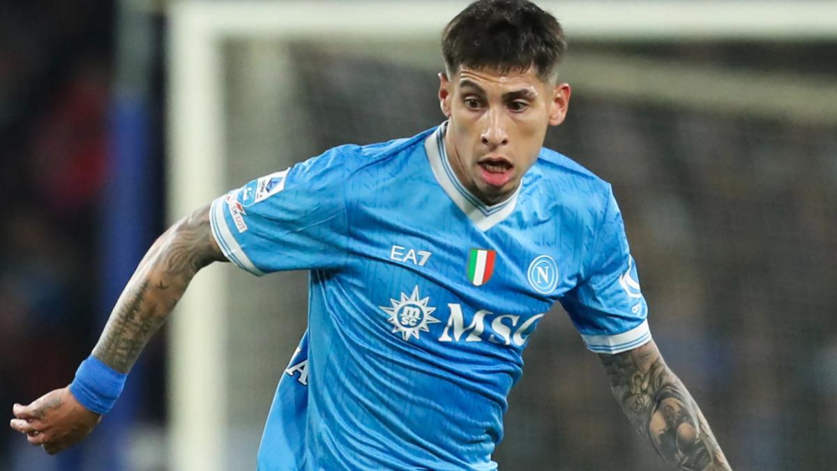 Sağlık kontrolüne bile girmişti! Galatasaray Osimhen in eski takım arkadaşını getiriyor 1