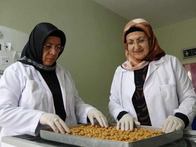 Misafirlerine yaptığı yemek hayatını değiştirdi! Siparişlere yetişemiyor
