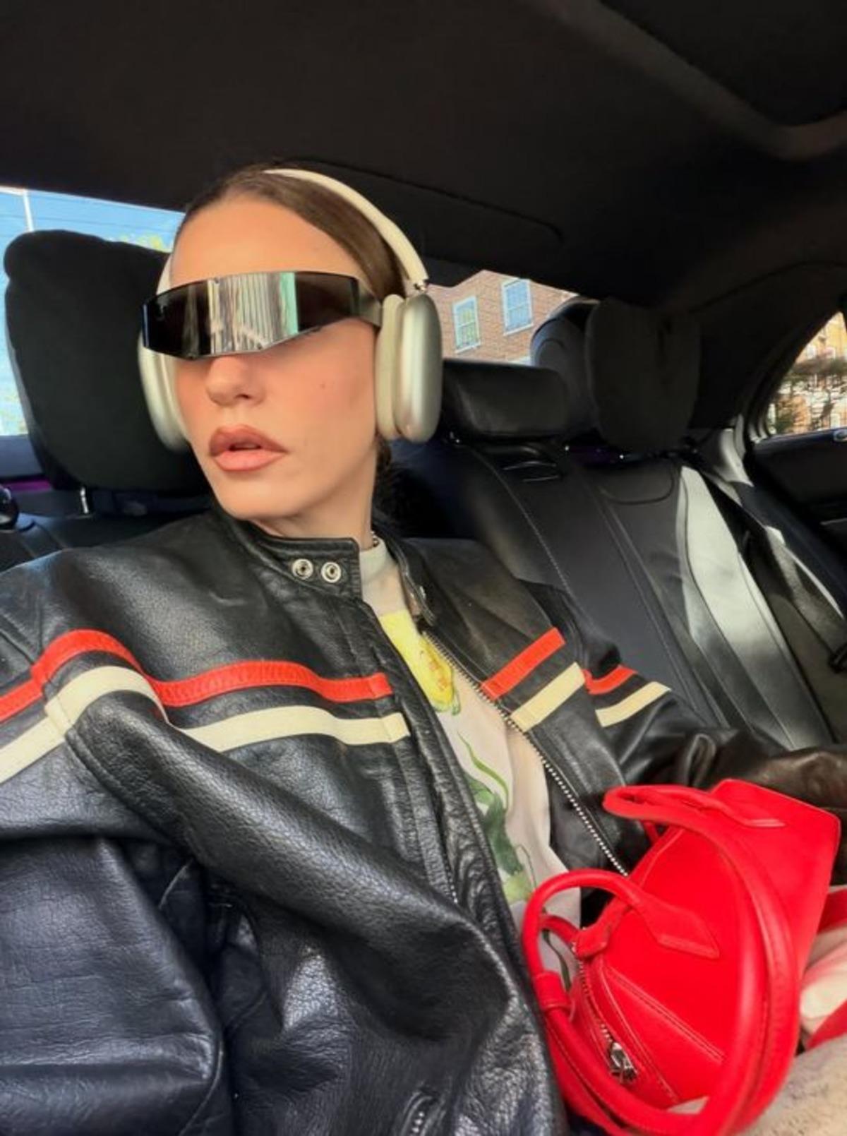 Serenay Sarıkaya sır gibi sakladığı babasını paylaştı! Kimse inanamadı 1