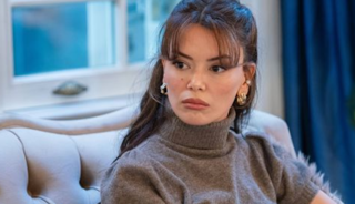 Seray Kaya sette K&uuml;rt&ccedil;e şarkı ile eğlendi! Tepki yağınca sert &ccedil;ıktı