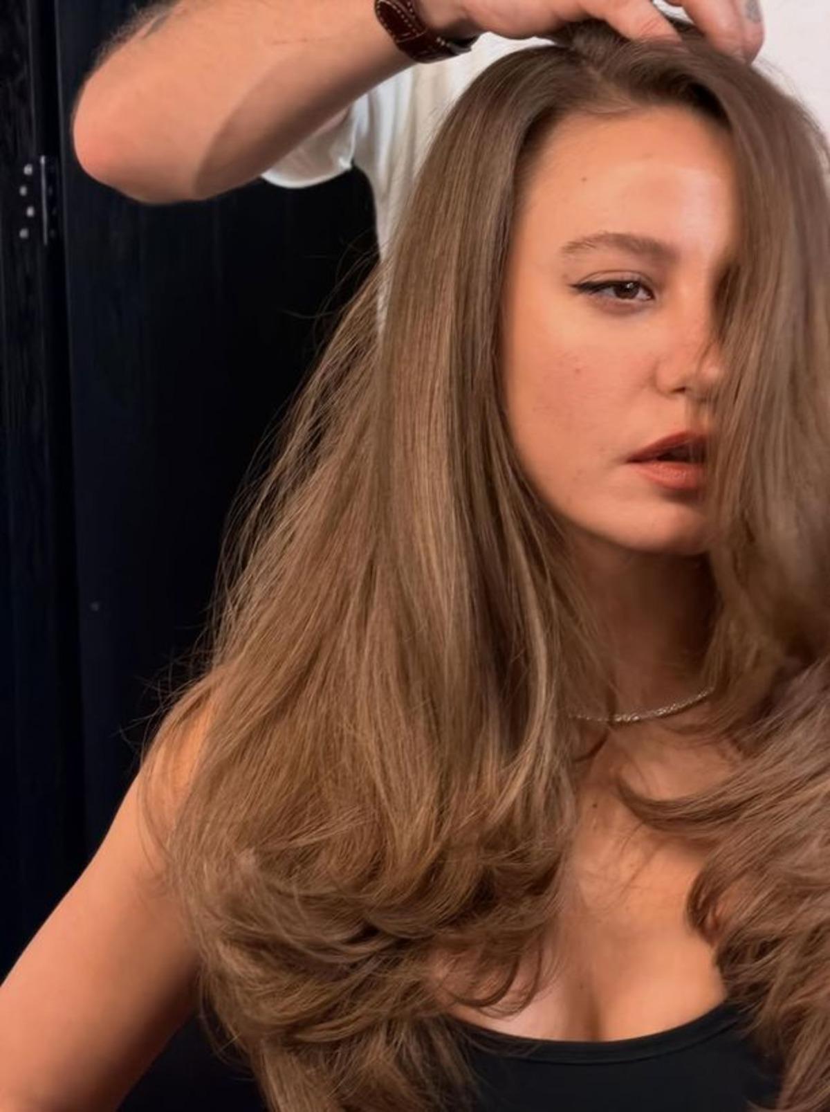 Serenay Sarıkaya sır gibi sakladığı babasını paylaştı! Kimse inanamadı 2