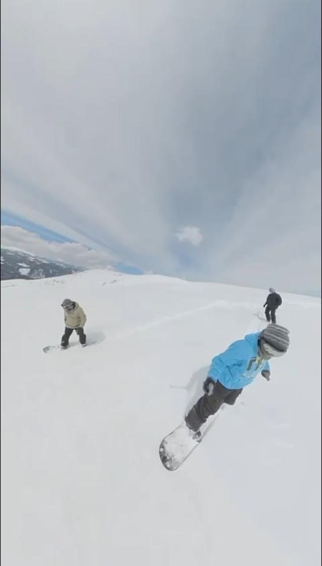 Giresun&rsquo;da nisan ayında snowboard keyfi 1