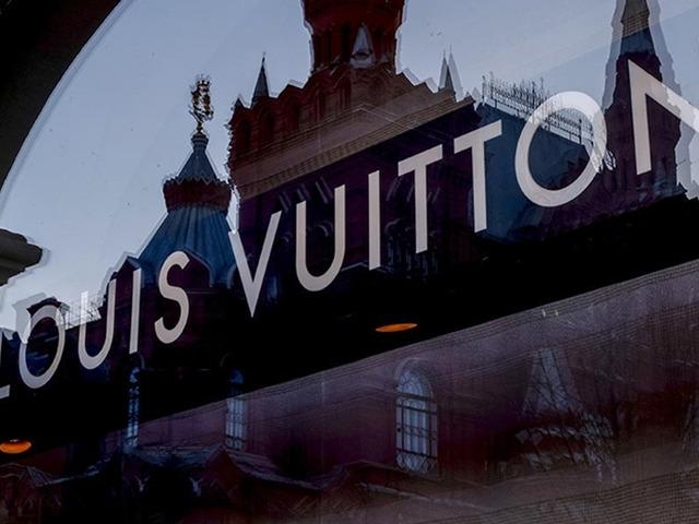 İran savaşı l&uuml;ks&uuml; vurdu! Satışları geriledi, hisseleri d&uuml;şt&uuml;